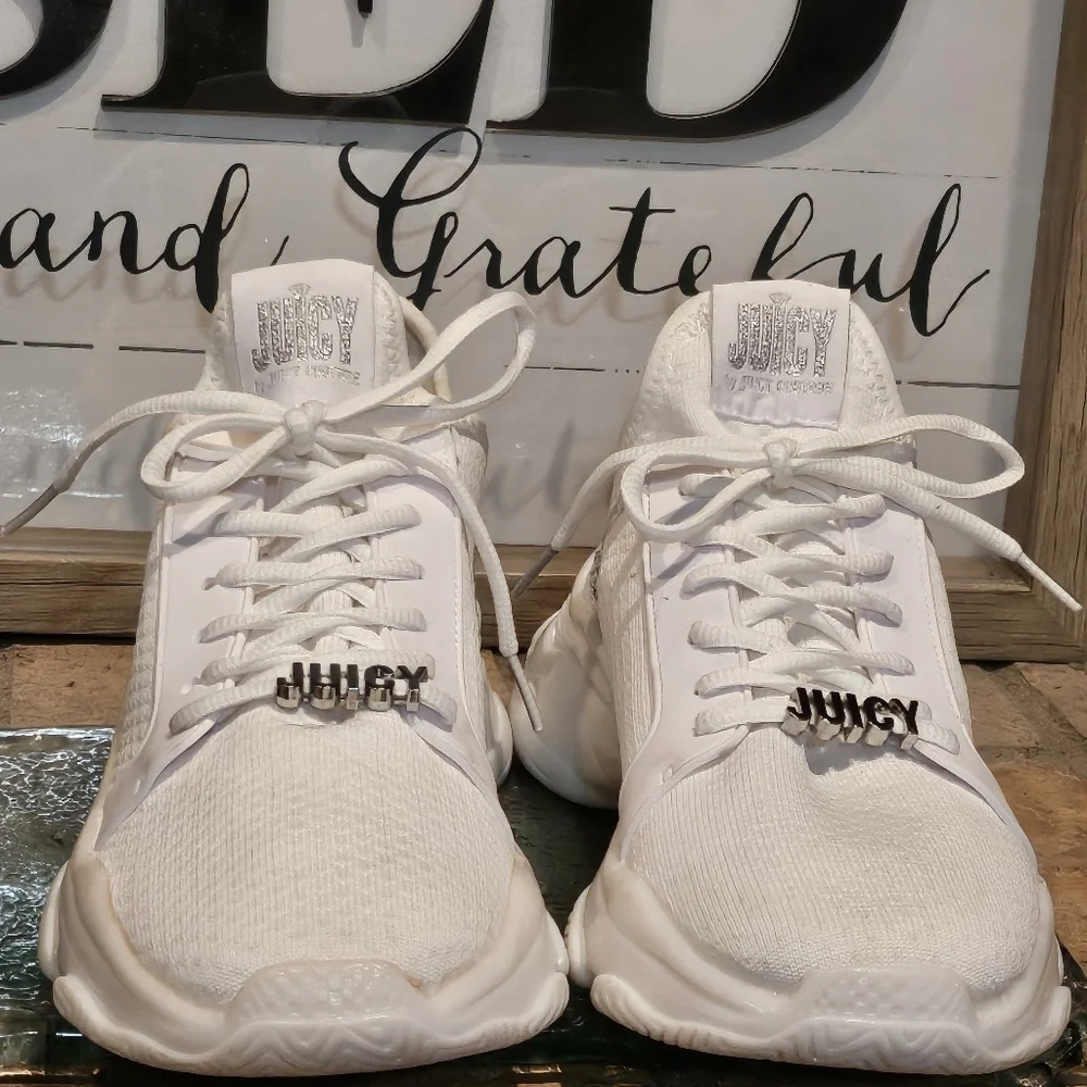 Juicy By Juicy Couture J-Abalone White Rhinestone Sneakers Wmns 10